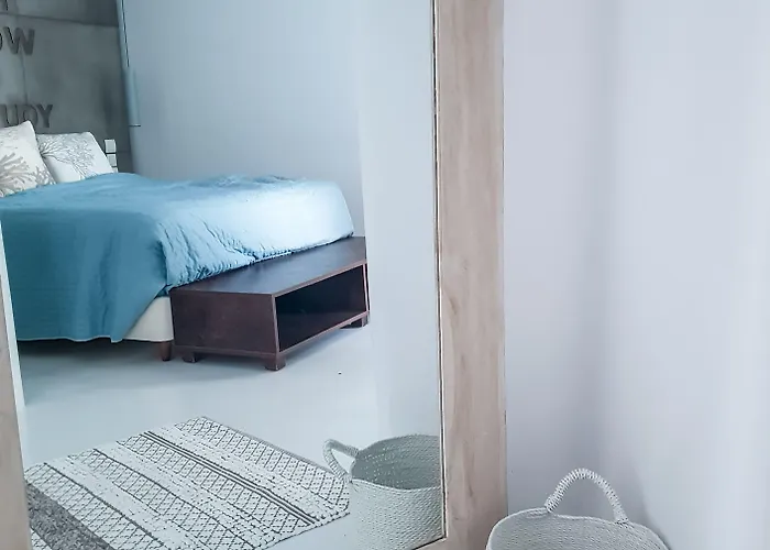 Alice Elia (Mykonos)