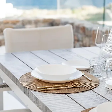 أليس * Elia (Mykonos)